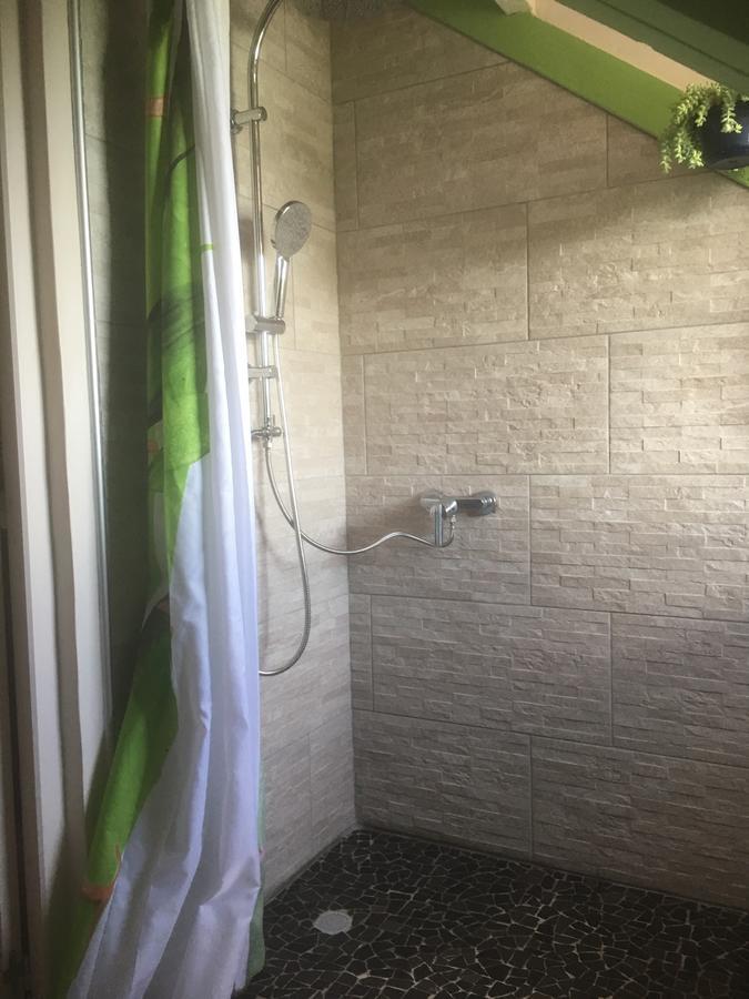 Gites La Nantillaise Bouillante Buitenkant foto