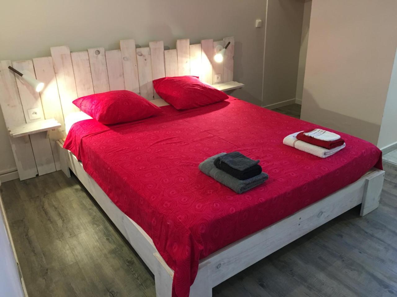 Gites La Nantillaise Bouillante Buitenkant foto